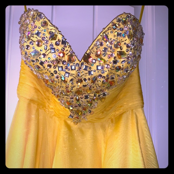 BellaVictoriaBoutique Dresses & Skirts - High Low Prom Dress